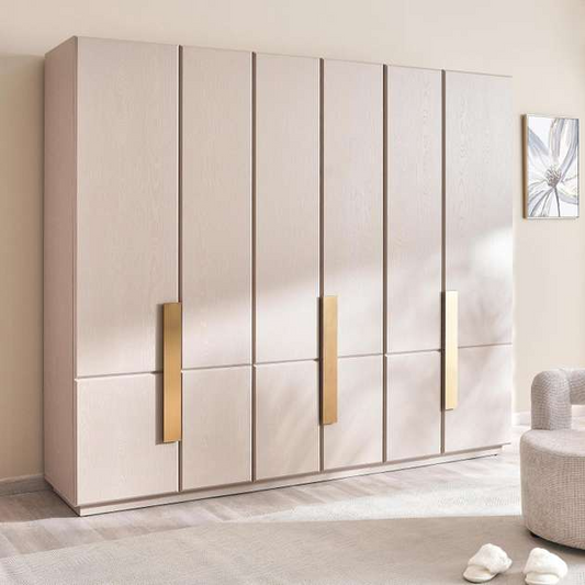Arban Wardrobe (customizable)